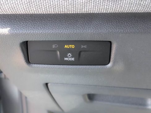 New 2026 Volkswagen Tiguan S image 21