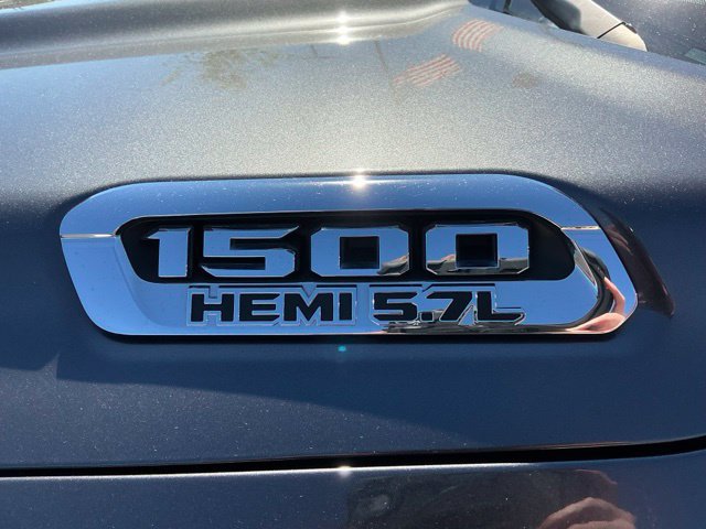 Used 2019 RAM 1500 Laramie AWD/4WD image 18