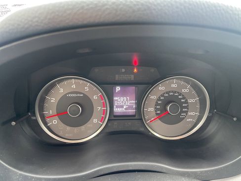 Used 2016 Subaru Forester 2.5i Premium image 47