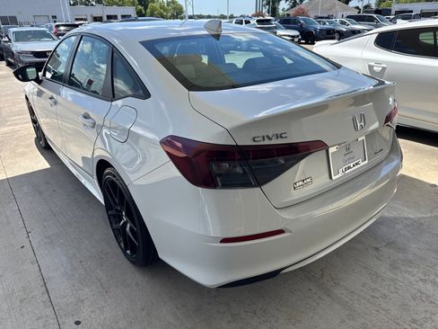 Certified 2025 Honda Civic Sport image 7