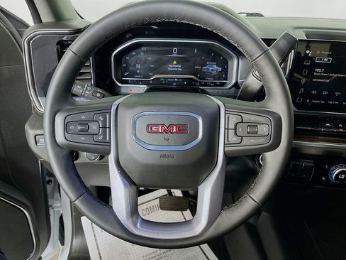 Used 2024 GMC Sierra 1500 SLE w/ Preferred Package AWD/4WD image 14