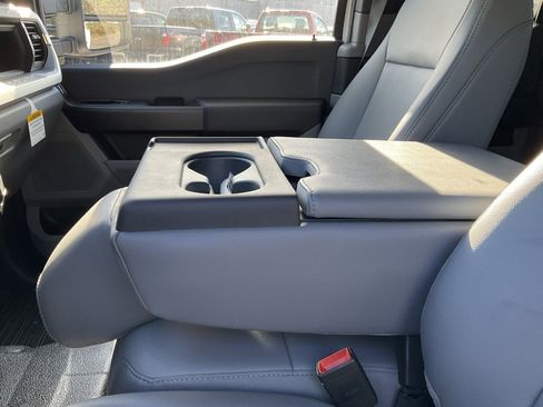 New 2026 Ford F250 XL w/ F-250 >10K GVWR Package image 15