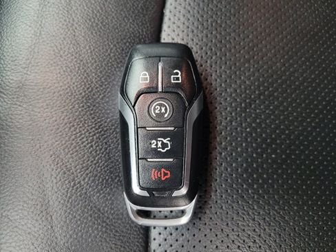 Used 2017 Ford Explorer Sport w/ Equipment Group 401A AWD/4WD image 32