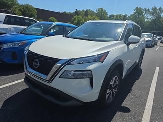 Certified 2023 Nissan Rogue SV w/ SV Premium B Package AWD/4WD video 3