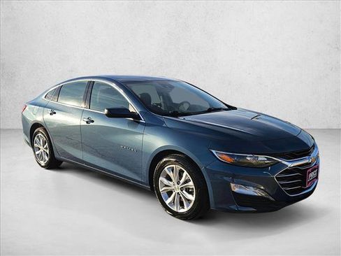 Used 2024 Chevrolet Malibu LT FWD image 3