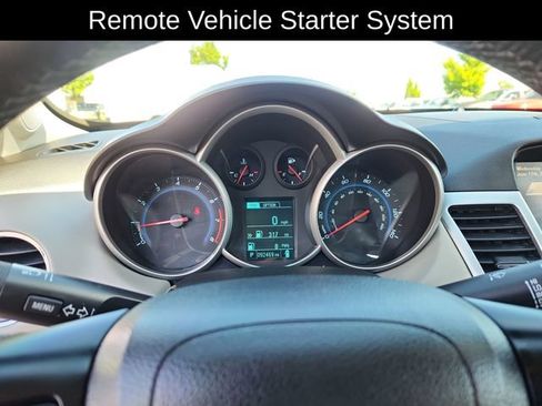Used 2014 Chevrolet Cruze LT FWD image 14