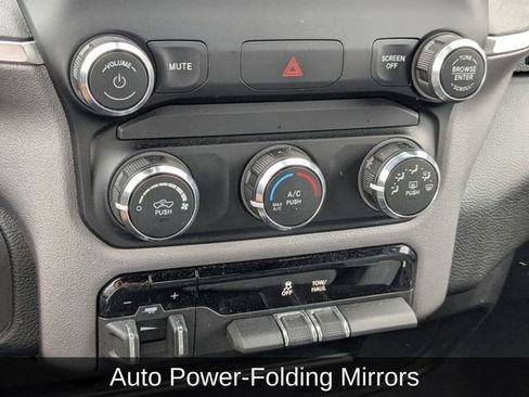 Used 2024 RAM 2500 Big Horn w/ Bed Utility Group image 27