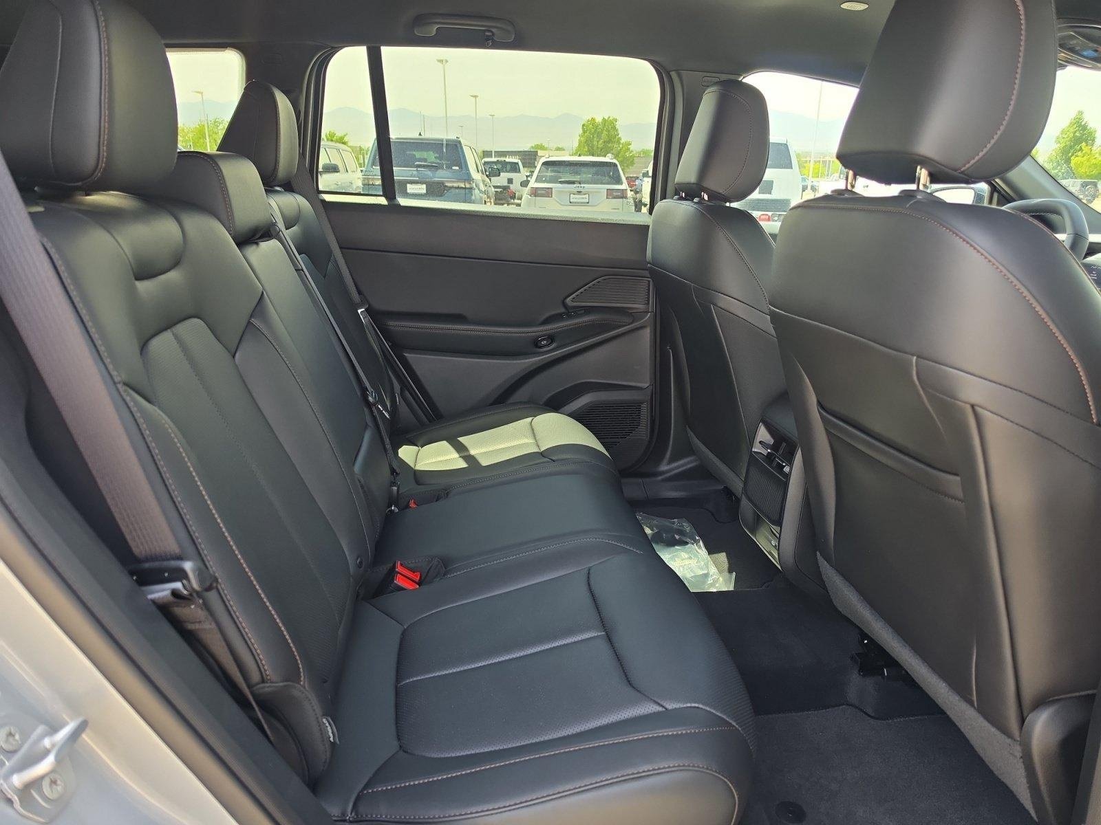 New 2026 Jeep Cherokee Limited AWD/4WD image 26