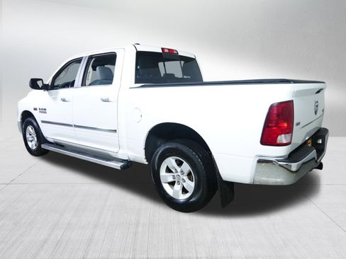 Used 2017 RAM 1500 Classic SLT w/ Luxury Group AWD/4WD image 5