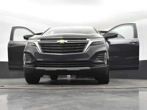 Used 2022 Chevrolet Equinox LT FWD image 11
