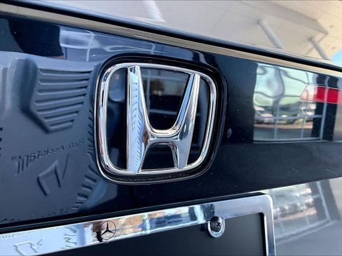 Used 2025 Honda Accord Sport image 29