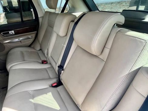 Used 2013 Land Rover Range Rover Sport HSE image 14