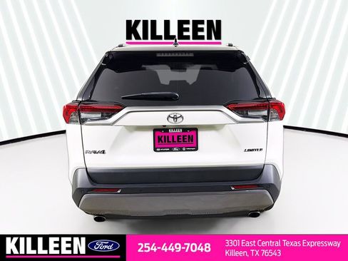 Used 2021 Toyota RAV4 Limited image 7