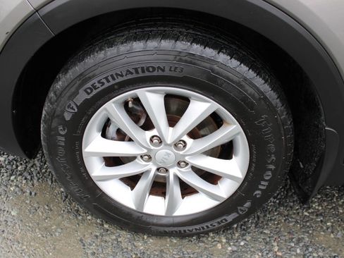 Used 2016 Kia Sorento LX w/ LX Convenience Package image 25