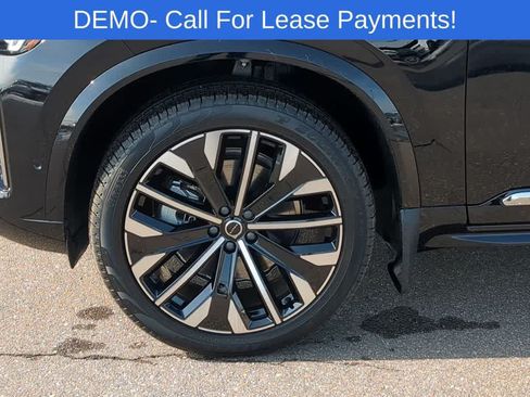 Used 2026 Volvo XC90 B6 Plus w/ Protection Package Premier AWD/4WD image 13
