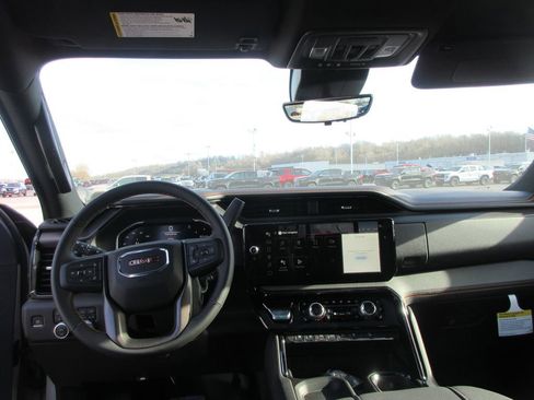 New 2026 GMC Sierra 3500 AT4 w/ AT4 Premium Plus Package image 17