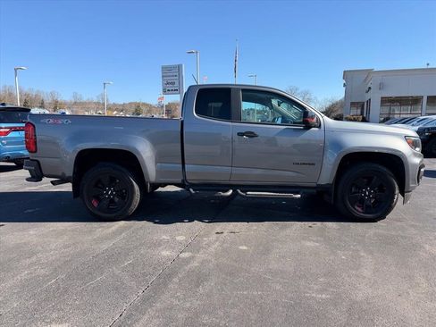 Used 2021 Chevrolet Colorado LT w/ Redline Special Edition image 3