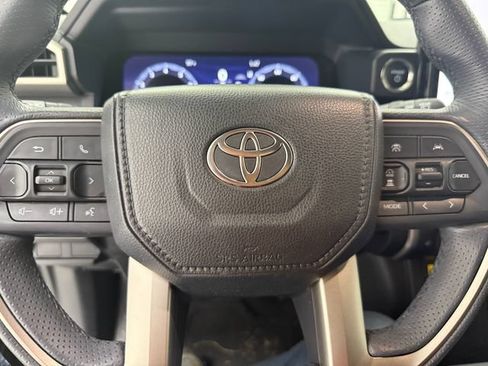 Used 2026 Toyota 4Runner Limited AWD/4WD image 10