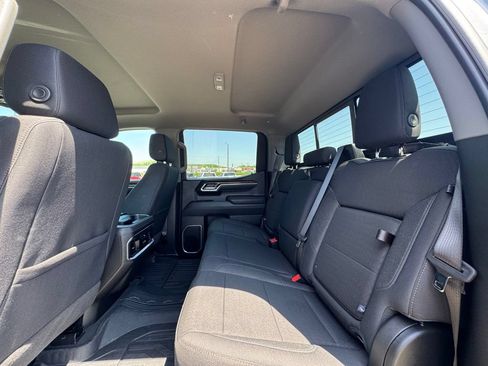 Used 2025 GMC Sierra 1500 Elevation w/ Preferred Package AWD/4WD image 35