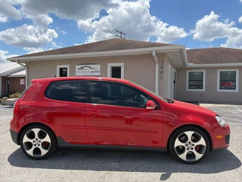 Used 2009 Volkswagen GTI 2-Door FWD image 3