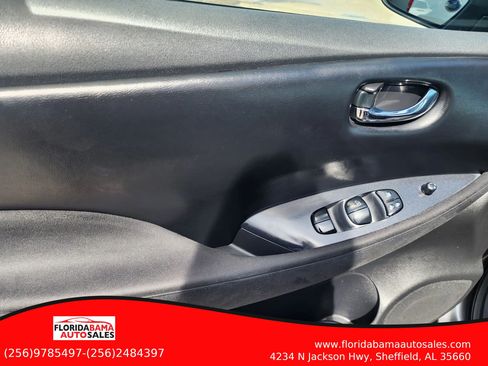 Used 2015 Nissan Leaf S FWD image 15