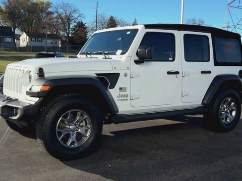 Used 2020 Jeep Wrangler Unlimited Sport image 6