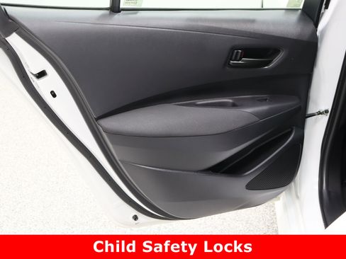 Certified 2024 Toyota Corolla LE image 23