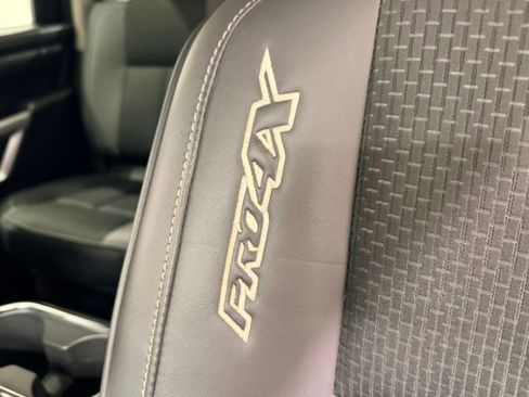 Used 2016 Nissan Titan PRO-4X image 43