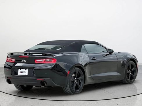 Used 2016 Chevrolet Camaro SS RWD image 4