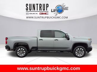 Used 2024 Chevrolet Silverado 2500 Custom w/ Custom Value Package video 4