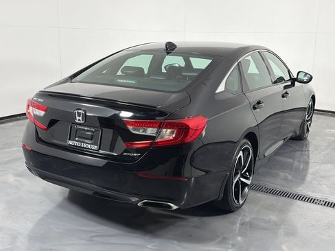 Used 2019 Honda Accord Sport image 5