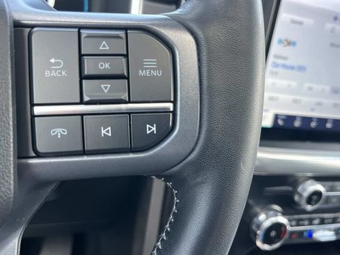 Used 2023 Ford F150 Lariat w/ Equipment Group 502A High AWD/4WD image 38