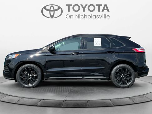Used 2022 Ford Edge SE w/ Black Appearance Package AWD/4WD image 2