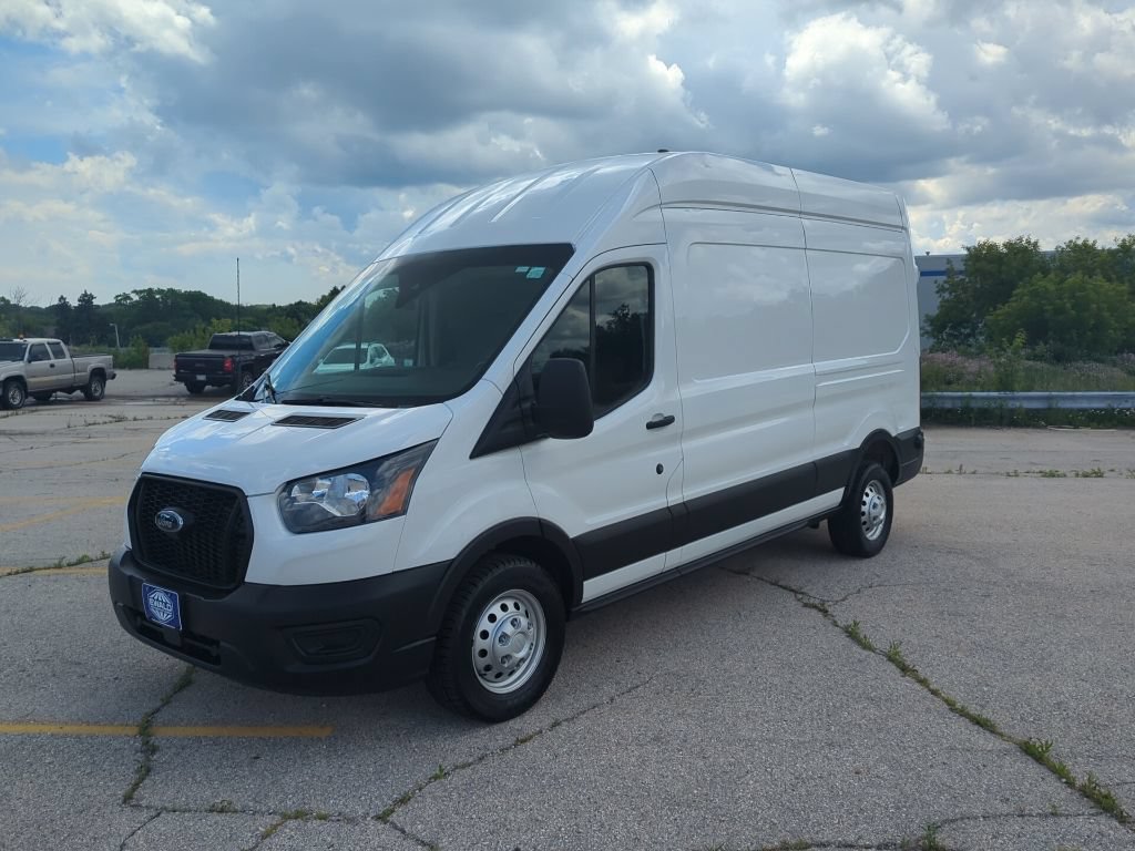 Used 2025 Ford Transit 250 148 High Roof AWD image 4