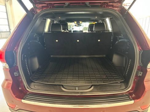 Used 2022 Jeep Grand Cherokee Limited AWD/4WD image 34