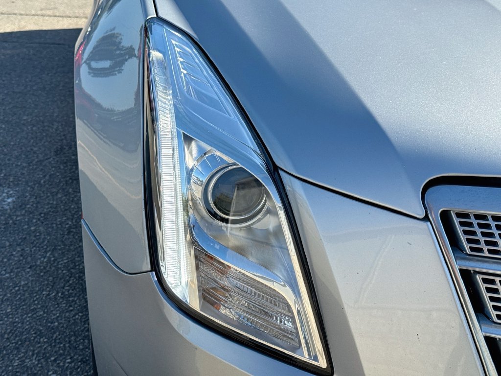 Used 2013 Cadillac XTS Premium FWD image 38