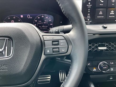 Used 2025 Honda Accord Sport image 25