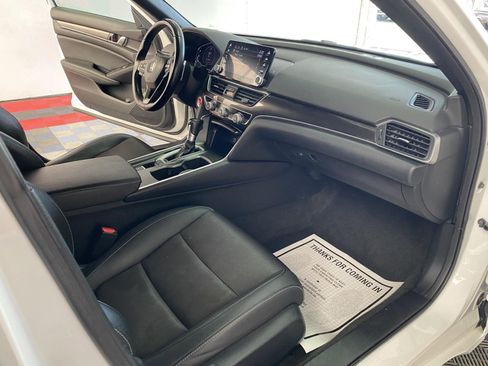 Used 2020 Honda Accord Sport image 8