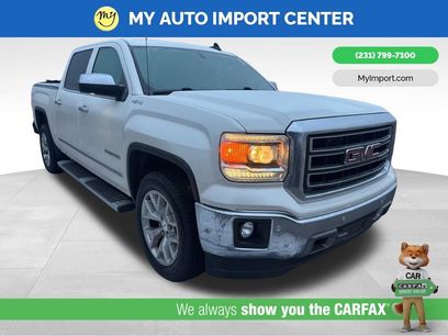 Used 2015 GMC Sierra 1500 SLT w/ SLT Crew Cab Value Package