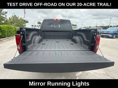 New 2026 RAM 2500 Tradesman AWD/4WD image 38