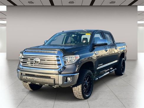 Used 2019 Toyota Tundra Limited image 8