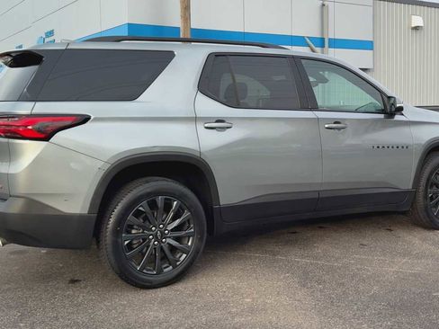 Certified 2023 Chevrolet Traverse RS w/ LPO, Floor Liner Package image 2