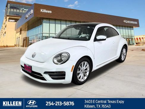 Used 2019 Volkswagen Beetle 2.0T SE FWD image 3