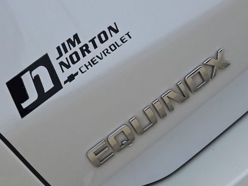 Used 2022 Chevrolet Equinox LT FWD image 15