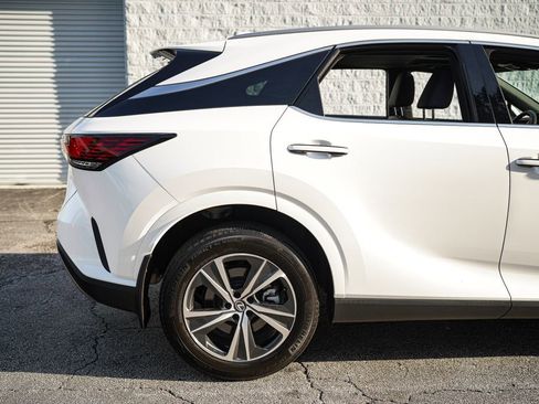 Used 2024 Lexus RX 350 FWD w/ Technology Package image 15