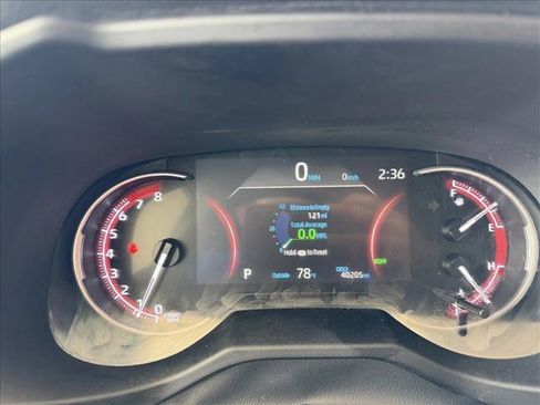 Used 2025 Toyota RAV4 XLE FWD image 14