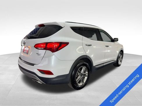 Used 2017 Hyundai Santa Fe Sport image 5
