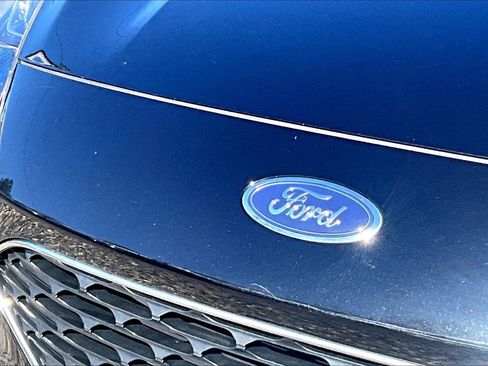 Used 2022 Ford Escape SEL image 24