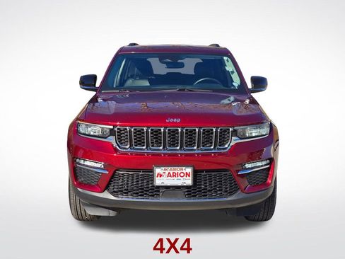 Used 2022 Jeep Grand Cherokee Limited w/ Trailer Tow Prep Group (B) AWD/4WD image 17