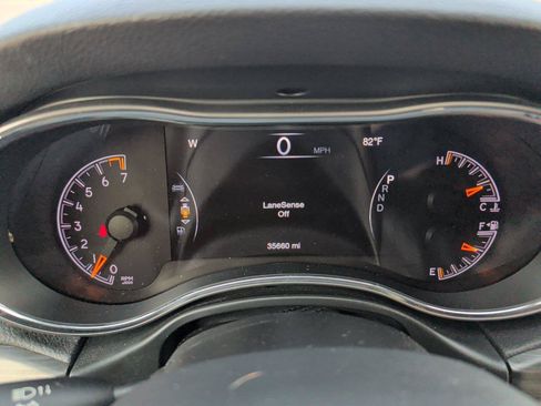 Used 2021 Jeep Grand Cherokee Laredo X RWD image 22
